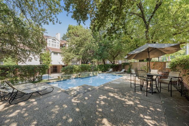 3235 Cole Avenue 55, Dallas, TX 75204