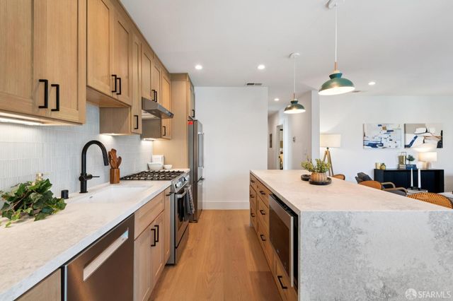 1522 Waller Street A, San Francisco, CA 94117