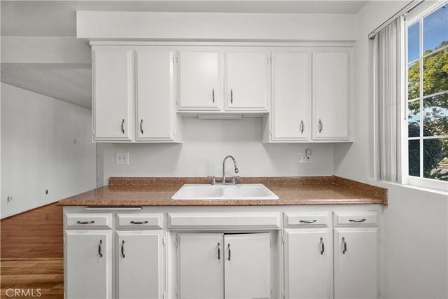 706 W Doran, Glendale, CA 91203