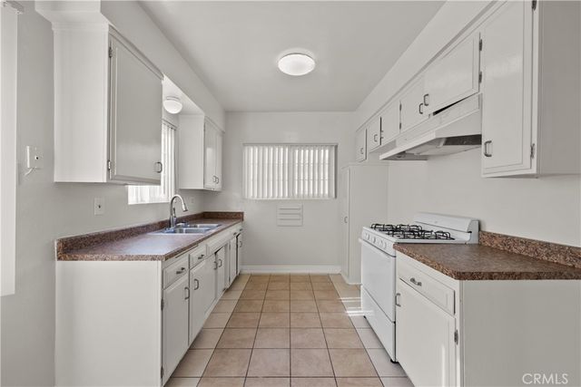 706 W Doran, Glendale, CA 91203