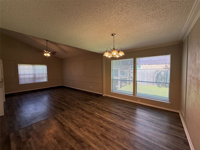 1121 Via Del Rey, Mesquite, TX 75150