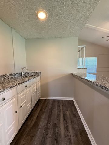 1121 Via Del Rey, Mesquite, TX 75150