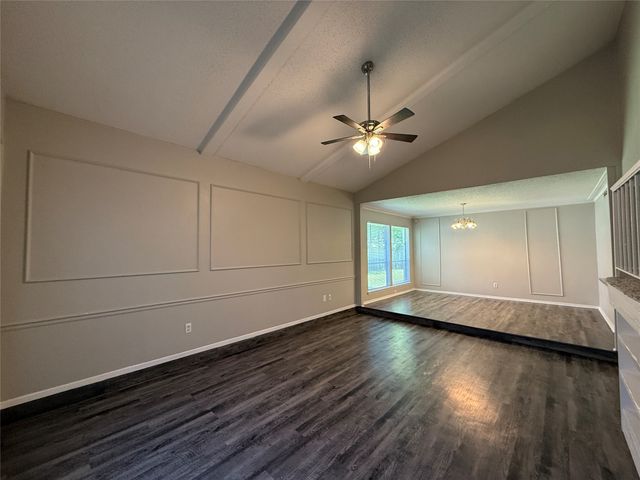 1121 Via Del Rey, Mesquite, TX 75150