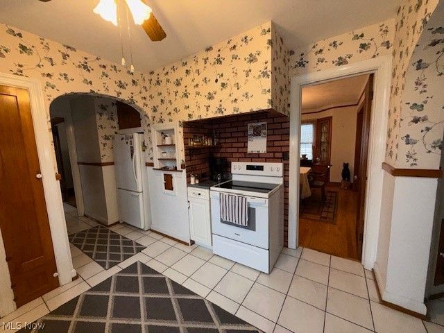 1010 Archwood Avenue, Lorain, OH 44052