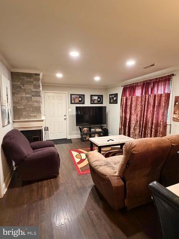 14 BACH DR, Newark, DE 19702