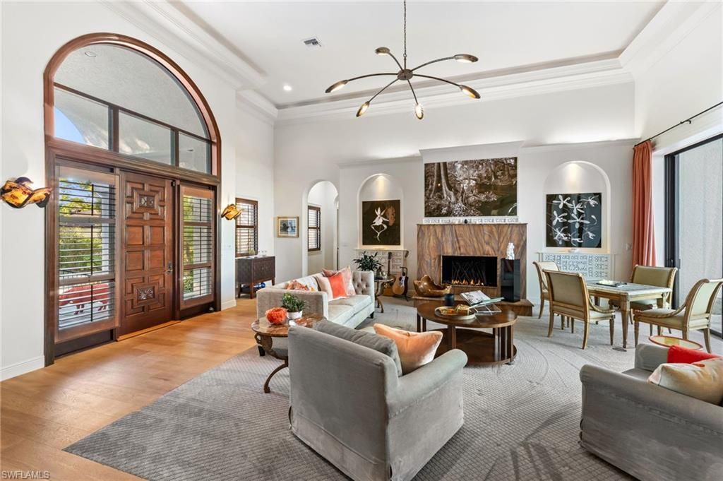 2755 Lantern LN, NAPLES, FL 34102 — photo 4
