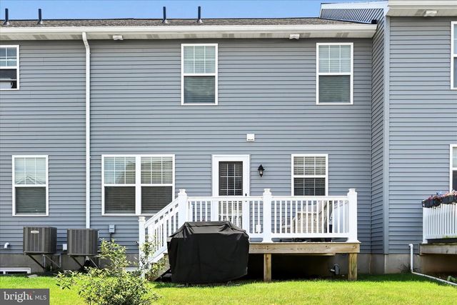 239 HIGHLAND COURT, Annville, PA 17003