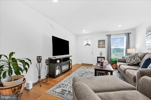 239 HIGHLAND COURT, Annville, PA 17003