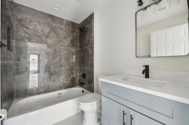 10344 NW 29th Ave 10344, Miami, FL 33147