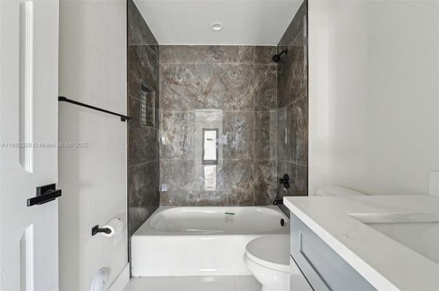 10344 NW 29th Ave 10344, Miami, FL 33147