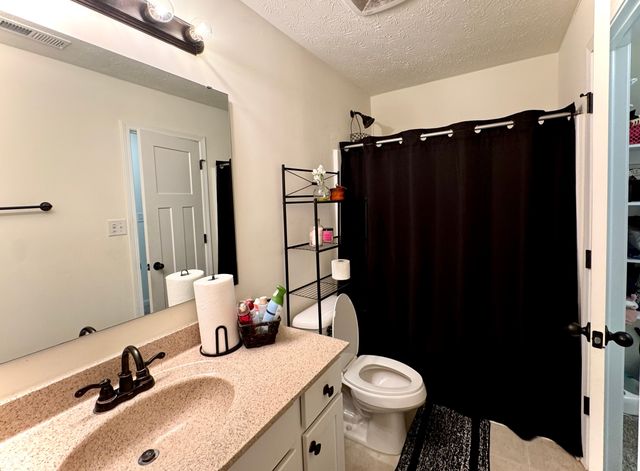 7235 Wilshire Way, Avon, IN 46123