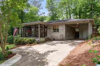 1104 CRESTHILL DRIVE, Birmingham, AL 35213
