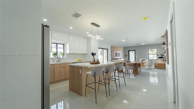 22840 SW 122nd PL, Miami, FL 33170