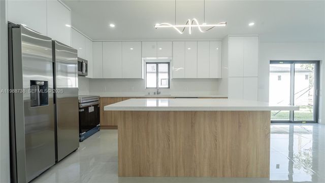 22840 SW 122nd PL, Miami, FL 33170