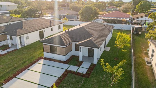 22840 SW 122nd PL, Miami, FL 33170