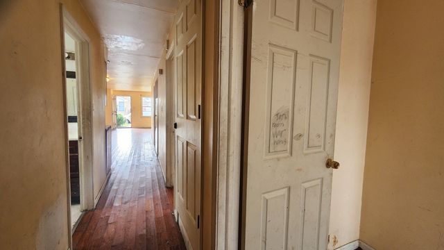 9061 S PARNELL Avenue, Chicago, IL 60620