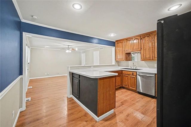 11522 W 70th Street, Shawnee, KS 66203