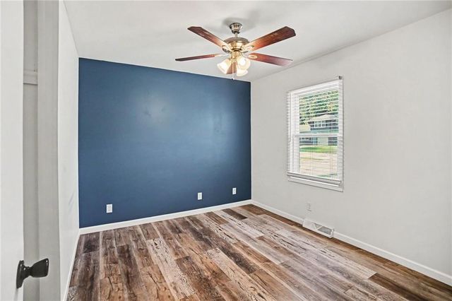 11522 W 70th Street, Shawnee, KS 66203