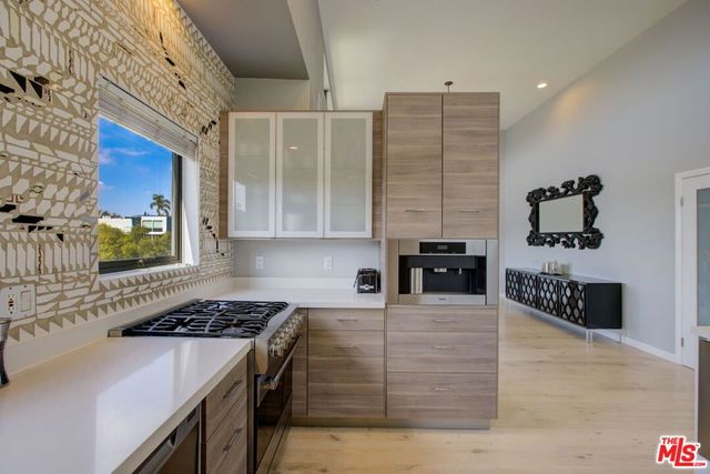 3223 Tareco Drive, Los Angeles, CA 90068