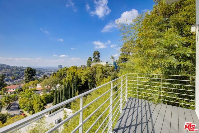 3223 Tareco Drive, Los Angeles, CA 90068