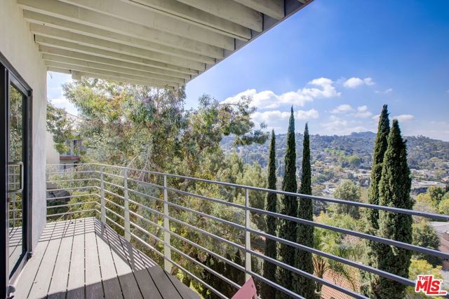 3223 Tareco Drive, Los Angeles, CA 90068