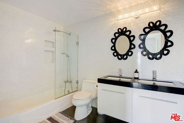 3223 Tareco Drive, Los Angeles, CA 90068