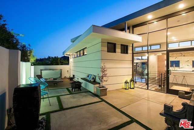 3223 Tareco Drive, Los Angeles, CA 90068