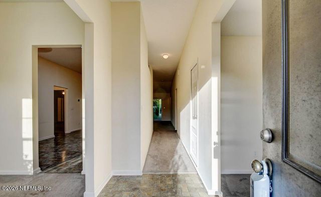 8648 FLOORSTONE MILL Drive, Jacksonville, FL 32244