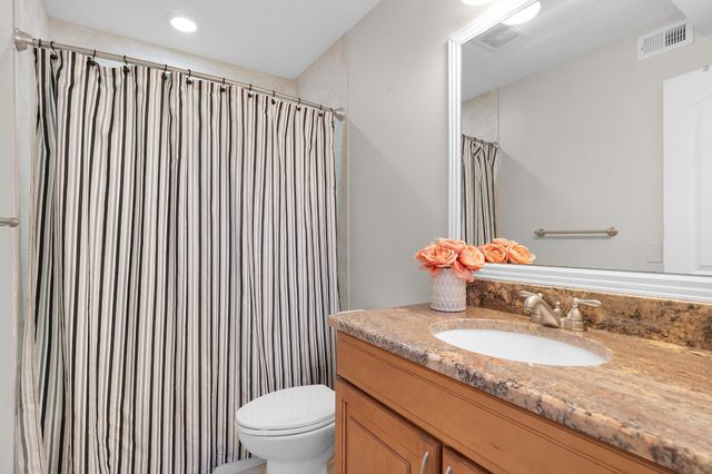 99 Walnut St Apt 103, Chattanooga, TN 37403
