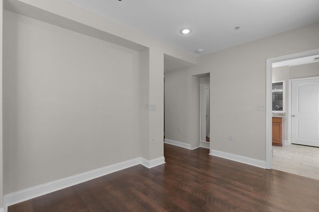 99 Walnut St Apt 103, Chattanooga, TN 37403