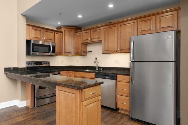 99 Walnut St Apt 103, Chattanooga, TN 37403