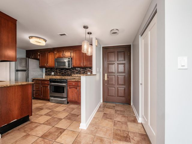 155 W Main Street, 1506, Columbus, OH 43215