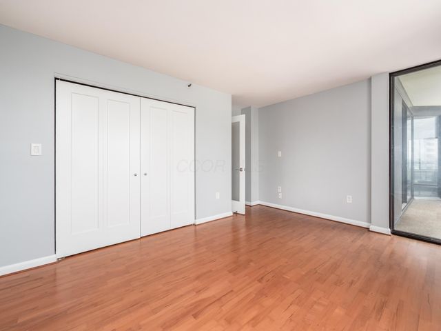 155 W Main Street, 1506, Columbus, OH 43215