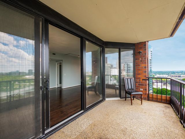 155 W Main Street, 1506, Columbus, OH 43215