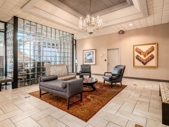 155 W Main Street, 1506, Columbus, OH 43215