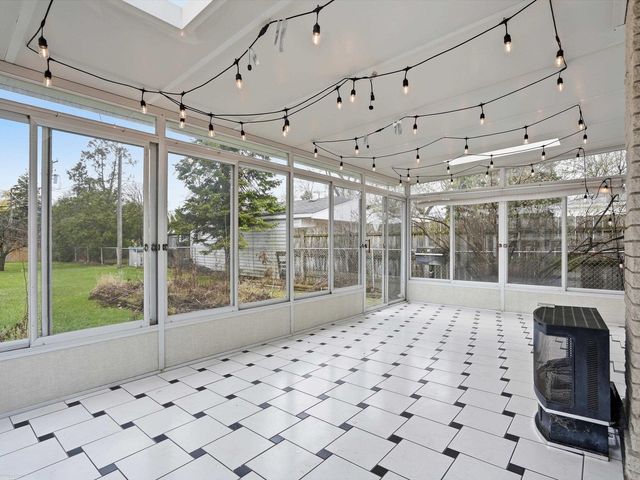 27624 Edward Street, Roseville, MI 48066