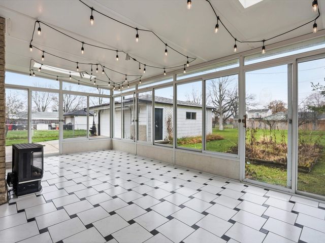 27624 Edward Street, Roseville, MI 48066