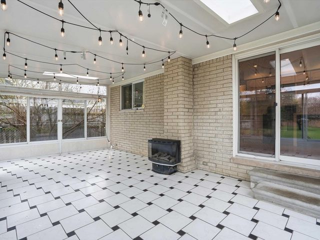 27624 Edward Street, Roseville, MI 48066