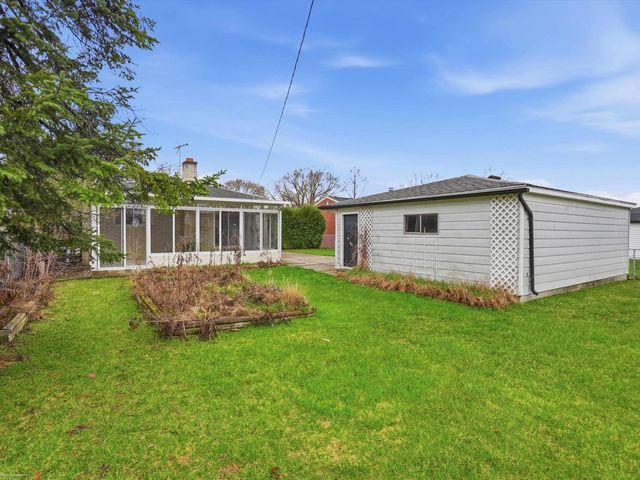 27624 Edward Street, Roseville, MI 48066