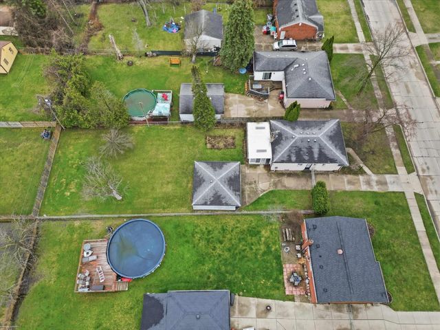 27624 Edward Street, Roseville, MI 48066