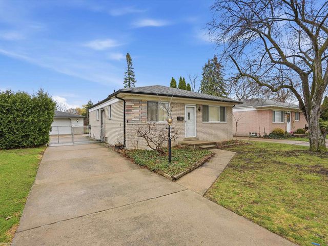 27624 Edward Street, Roseville, MI 48066