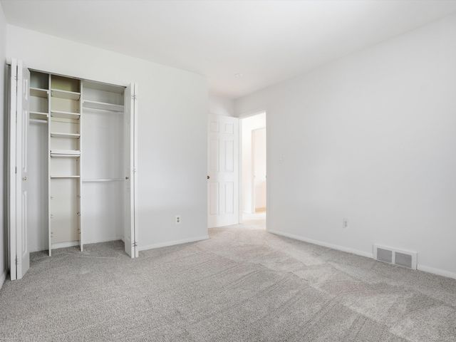 27624 Edward Street, Roseville, MI 48066