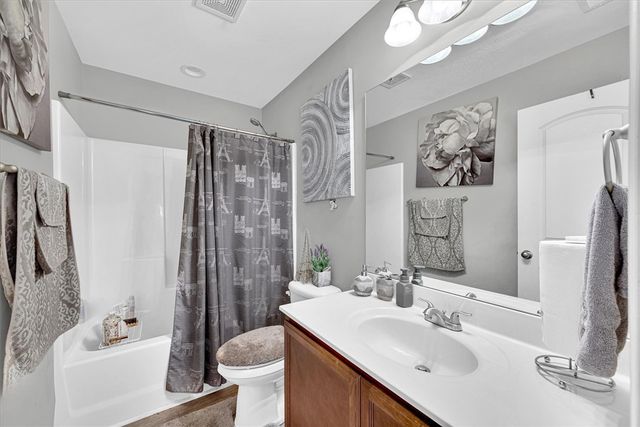 1058 Stoneham Circle, Anderson, SC 29626