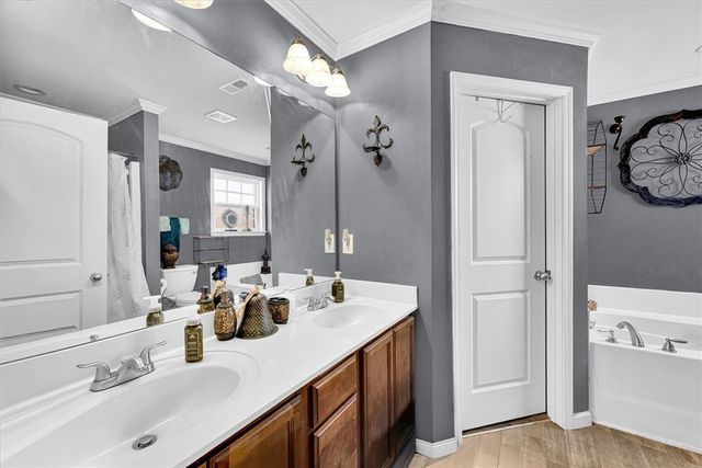 1058 Stoneham Circle, Anderson, SC 29626