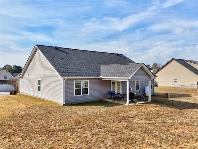 1058 Stoneham Circle, Anderson, SC 29626