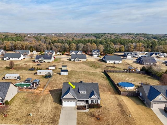 1058 Stoneham Circle, Anderson, SC 29626