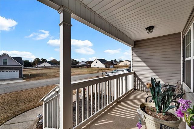 1058 Stoneham Circle, Anderson, SC 29626