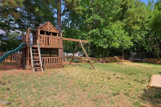 609 Watch Hill Lane, Wake Forest, NC 27587