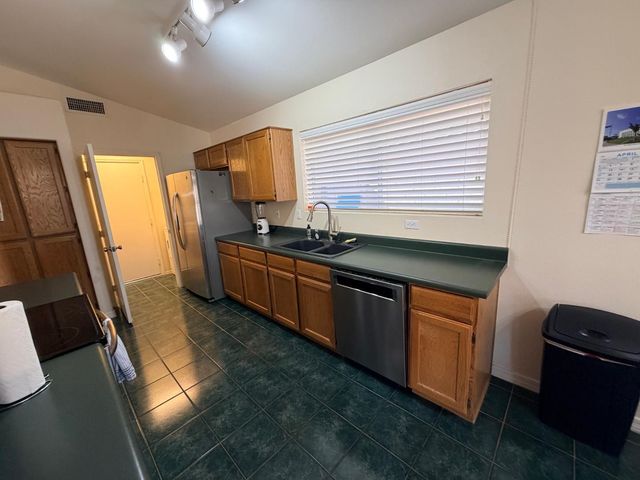 2560 S Vineyard, Mesa, AZ 85210