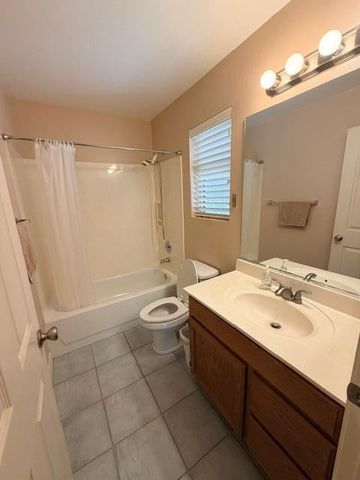 2560 S Vineyard, Mesa, AZ 85210